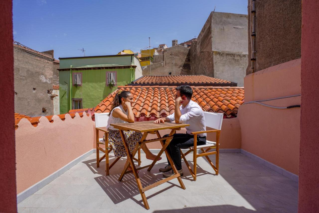 Casa Mirto Hotel Bosa Buitenkant foto