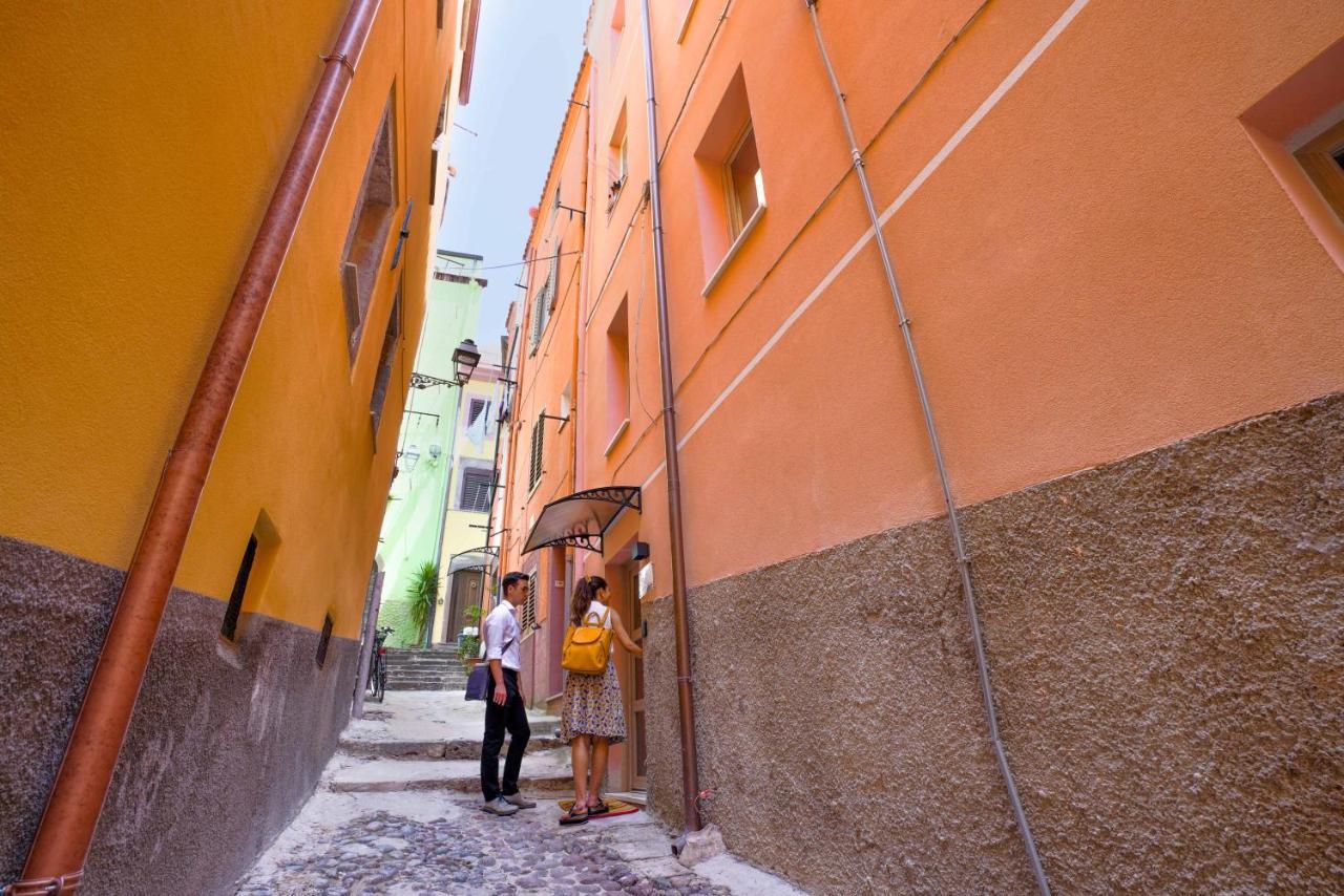 Casa Mirto Hotel Bosa Buitenkant foto
