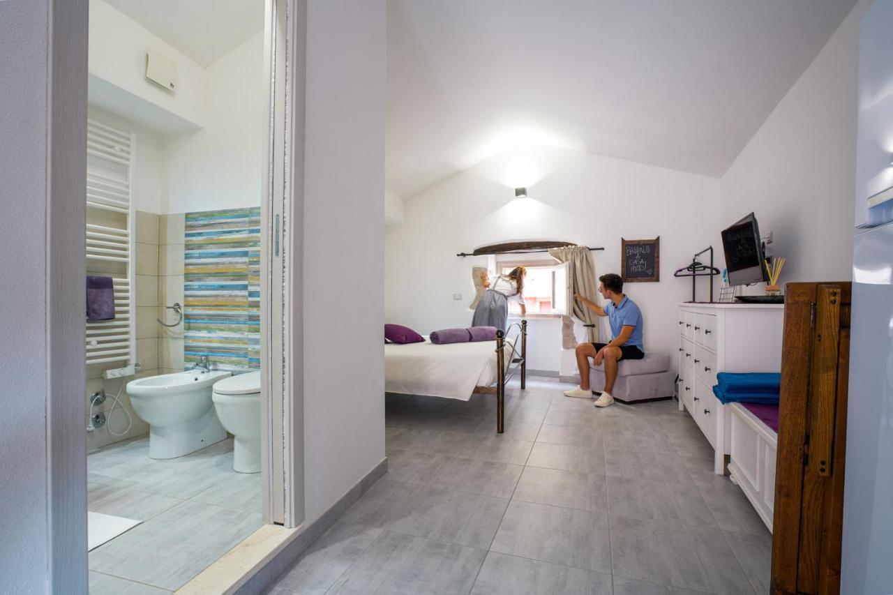Casa Mirto Hotel Bosa Buitenkant foto